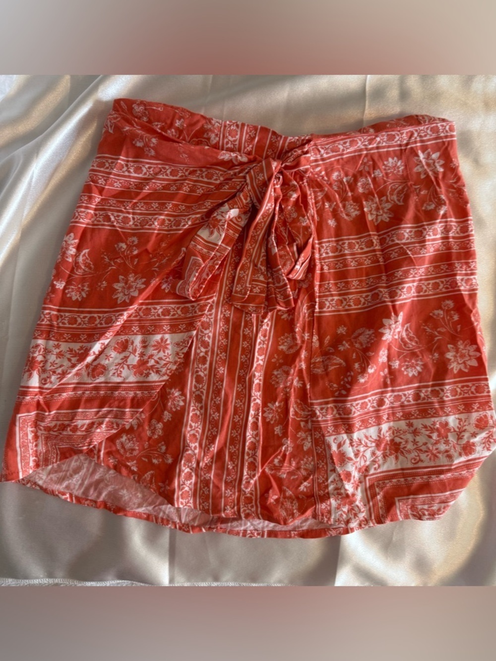 Sadie & Sage Coral Floral Mini Skirt